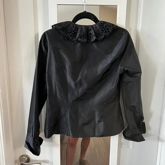 Escada Ruffle Front Button Up Long Sleeve Blouse Size 38 - Picture 8 of 8